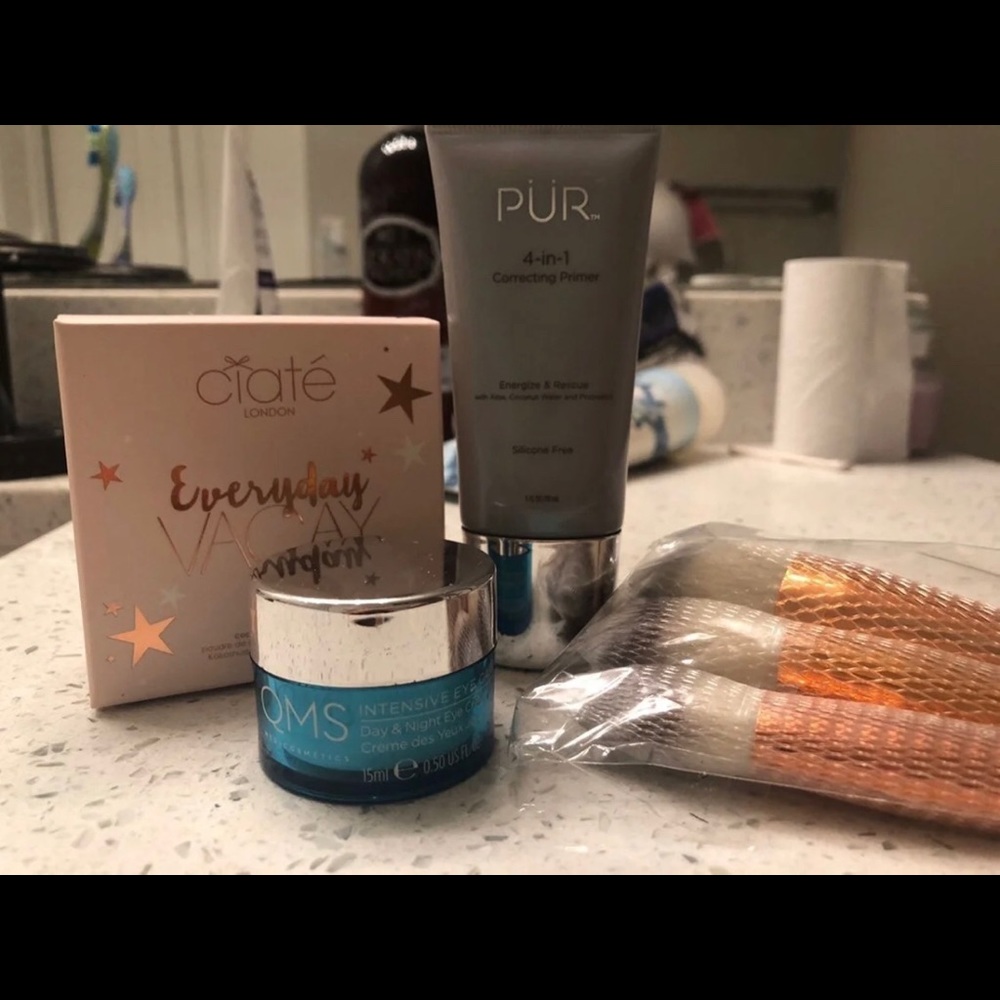 Makeup lot